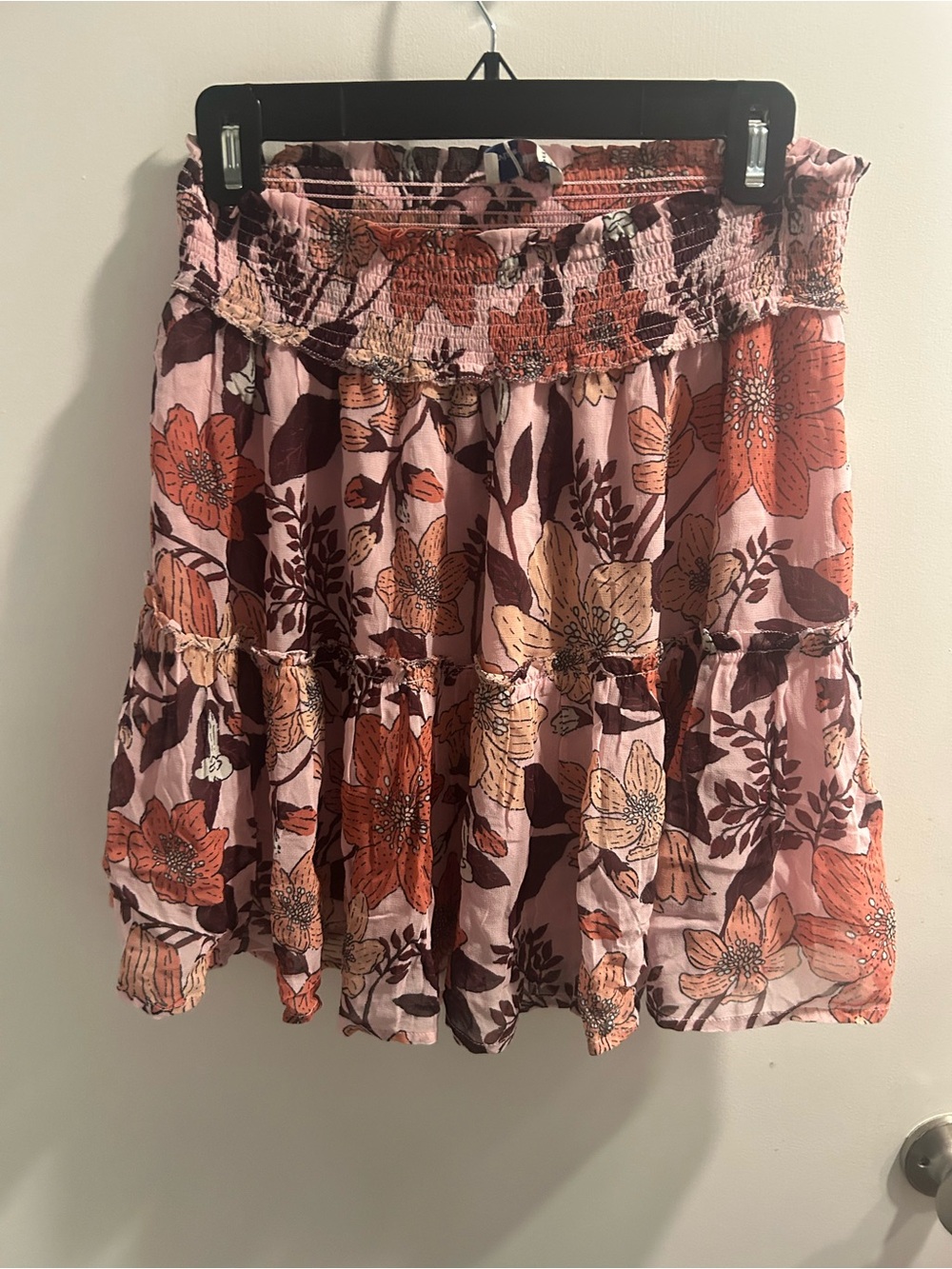 Vineyard Vines Pink Floral Smocked Tiered Mini Skirt
